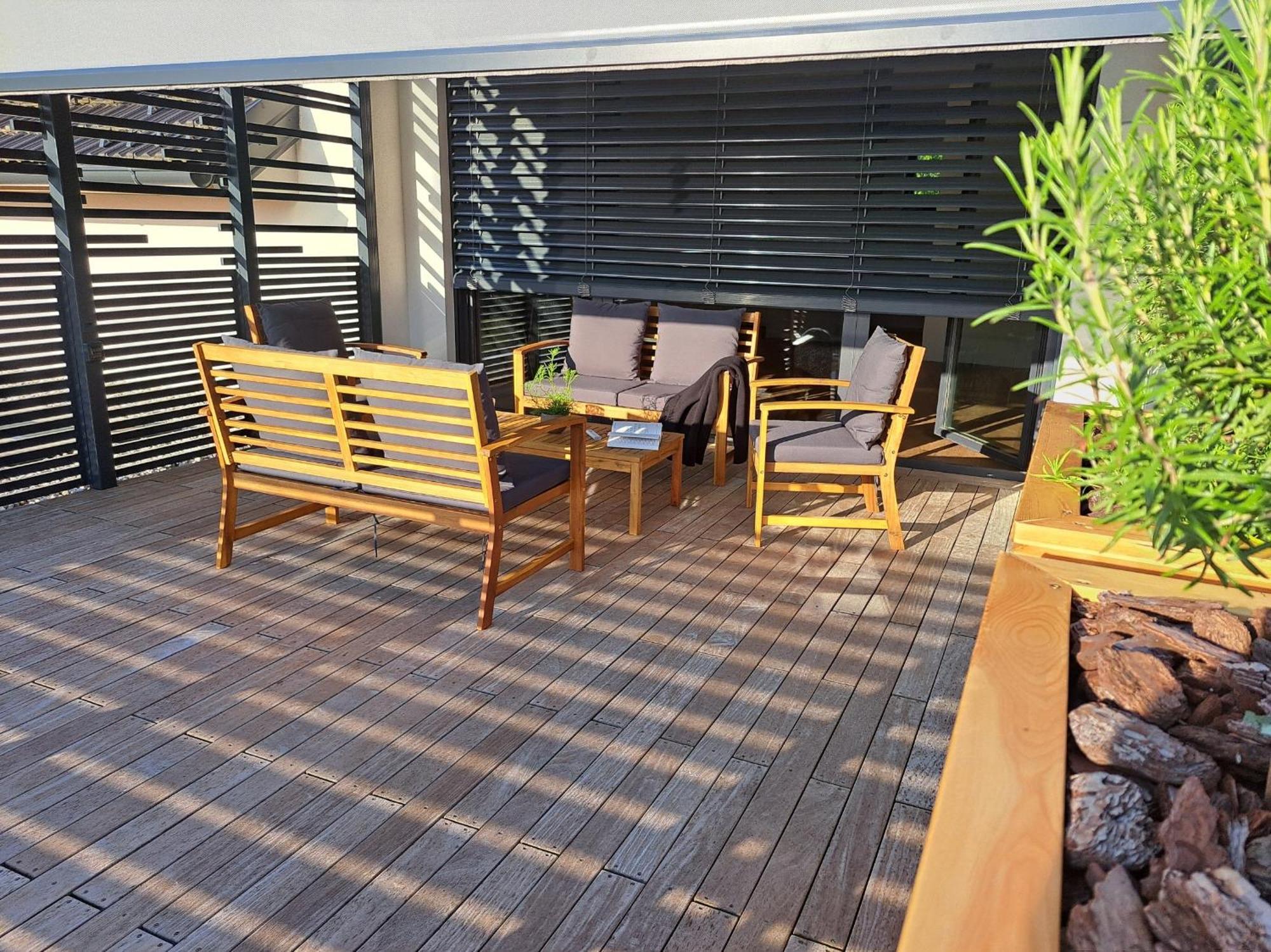 S&b's Retreat Apartment Godovic